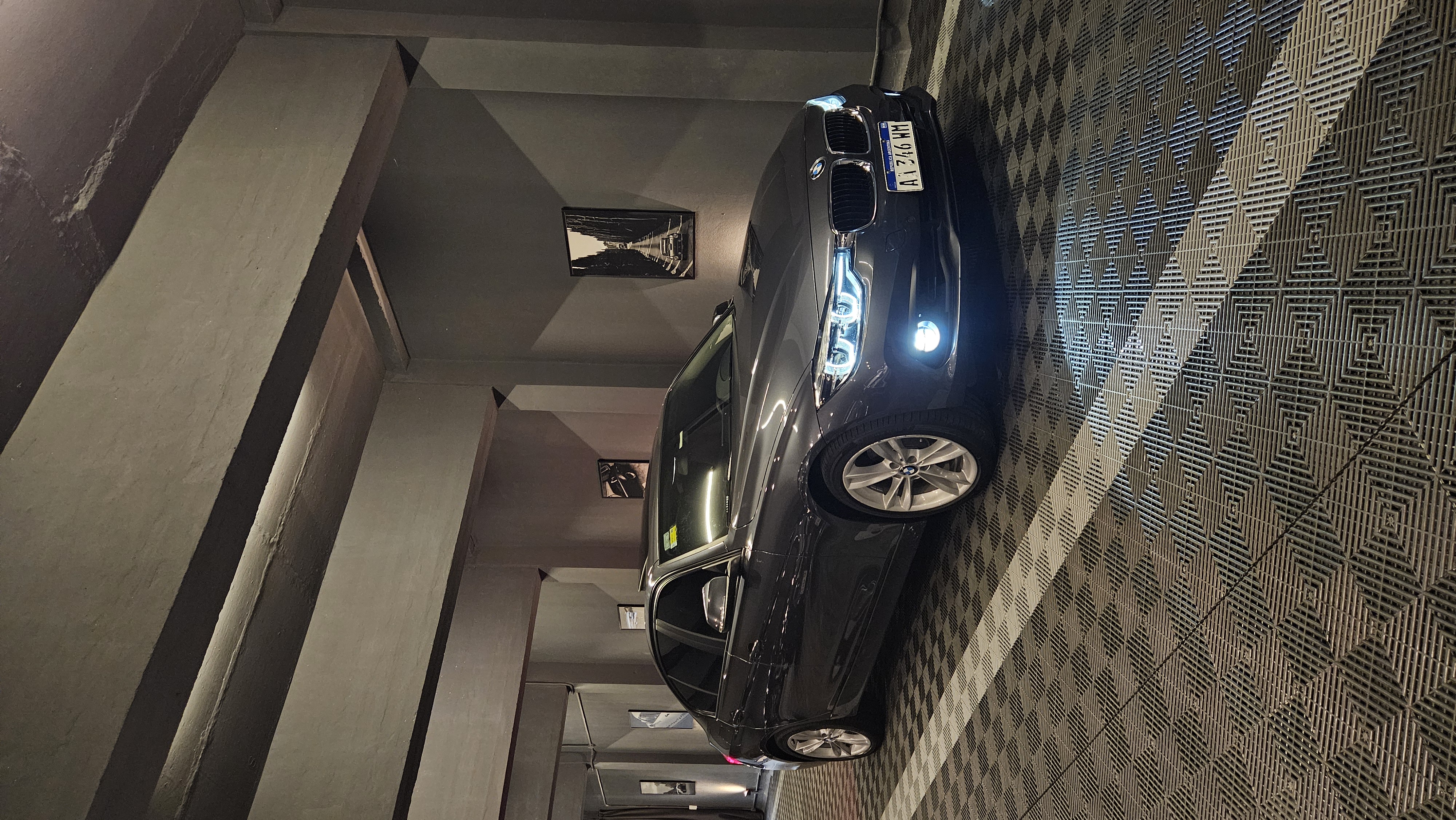 BMW 320i tratada en FIDECARS
